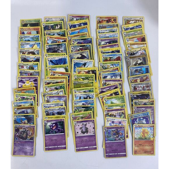 Large Pokémon Stage 1/2 Card Collection Lot Some Earlier Holo Foil Reverse #11 - Picture 1 of 10